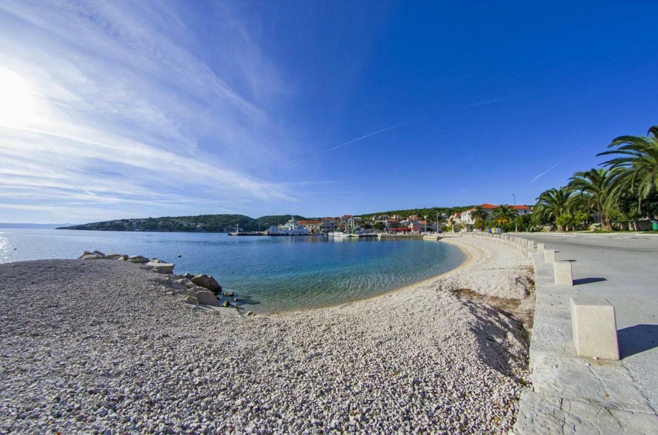 Apartments By The Sea Sumartin, Brac - 11658 Dış mekan fotoğraf